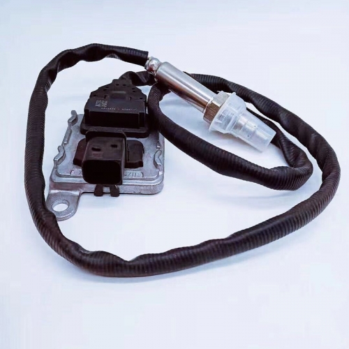 方四12V氮氧传感器 Square four 12V nitrogen oxygen sensor